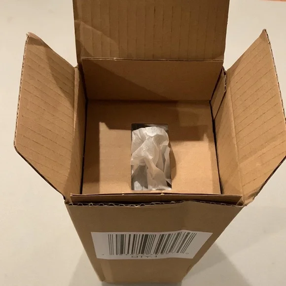 Mickey Mouse Starbucks Tumbler - Picture 9 of 10